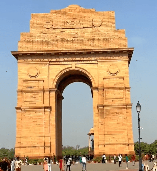 210+ Best India Gate Quotes and Captions for Instagram